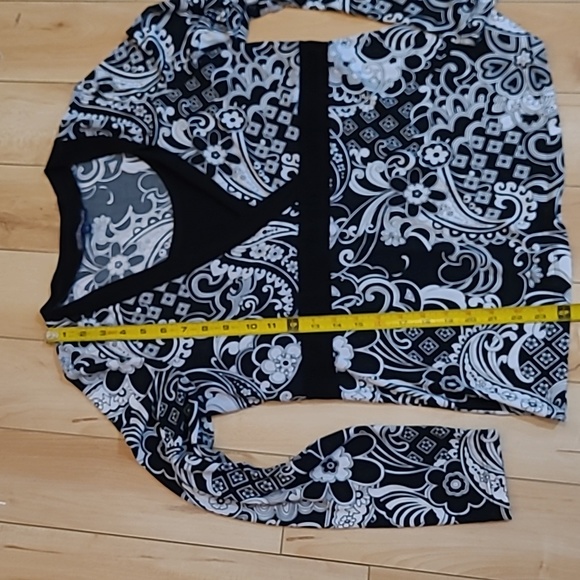 Thyme maternity women's large shirt - Picture 4 of 5